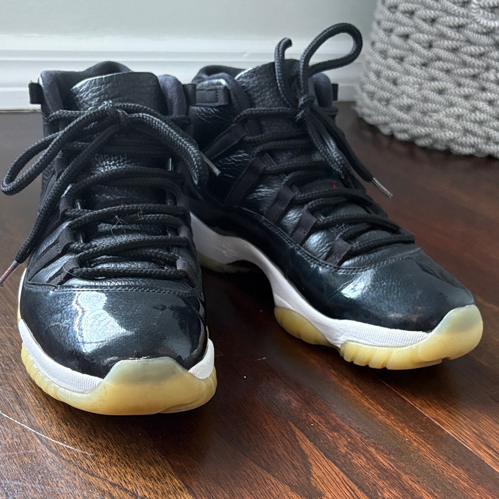 2015 Nike Air Jordan 11 Retro XI 72-10